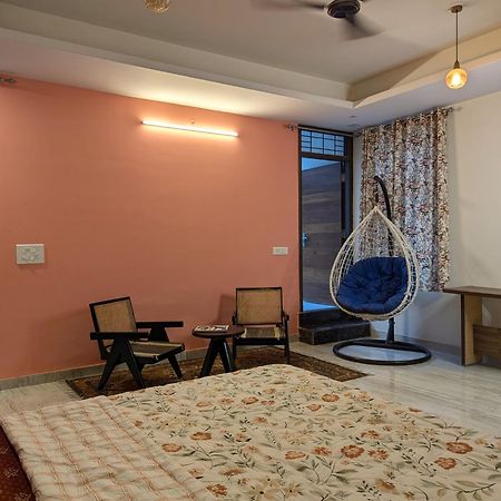 Jaisal Castle Homestay Jaipur Bagian luar foto